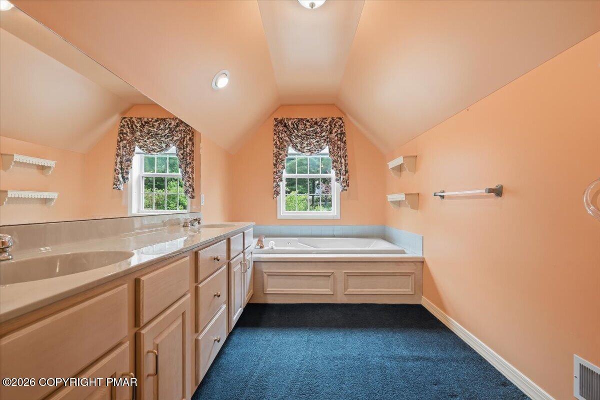 183 Chatham Hill Road Stroudsburg, PA 18360 - Photo 108 of 160 090-087_DSC_7651