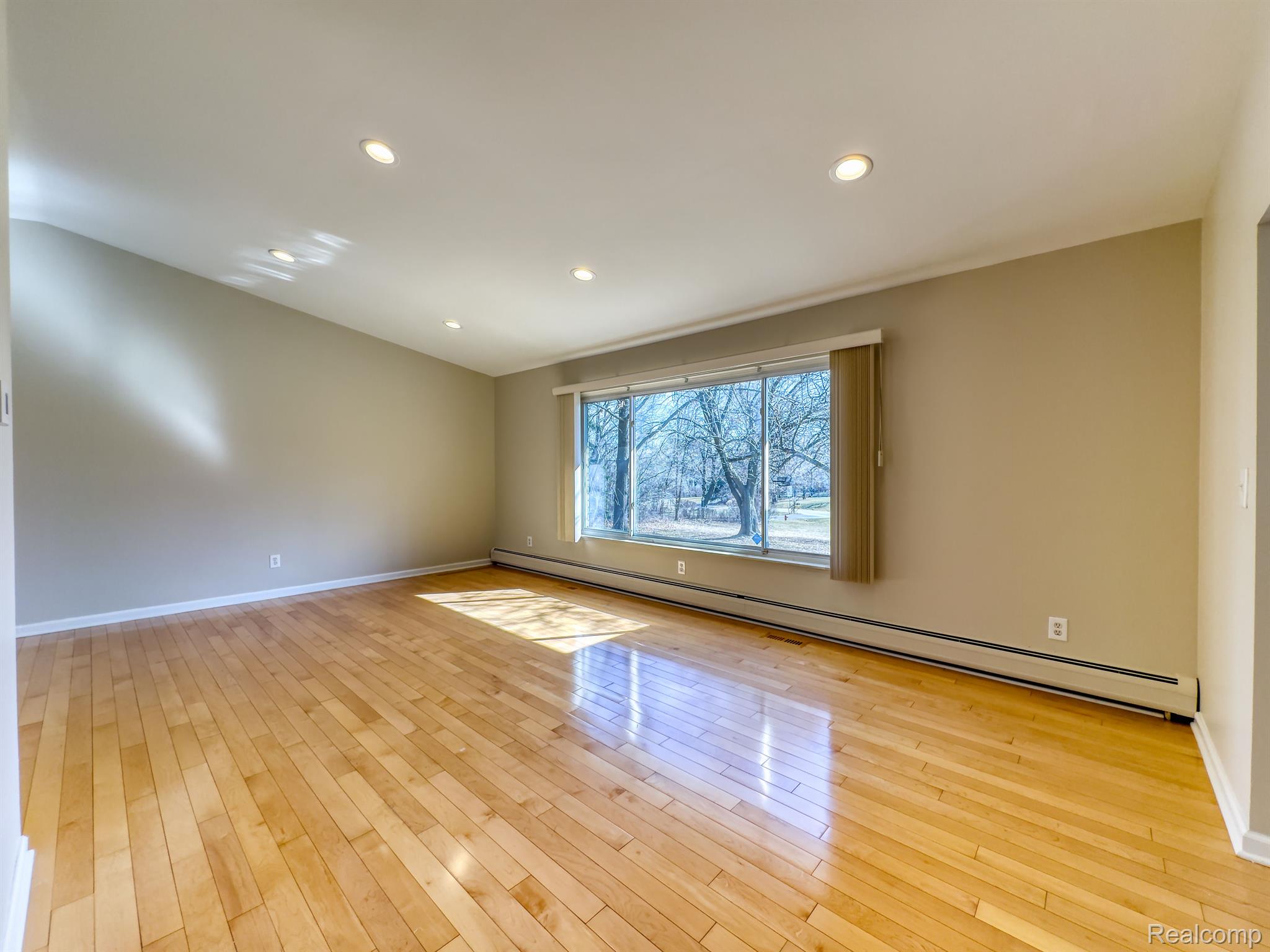 723 Foxhall Road Bloomfield Hills, MI 48304 - Photo 20 of 37 Gallery Image 20