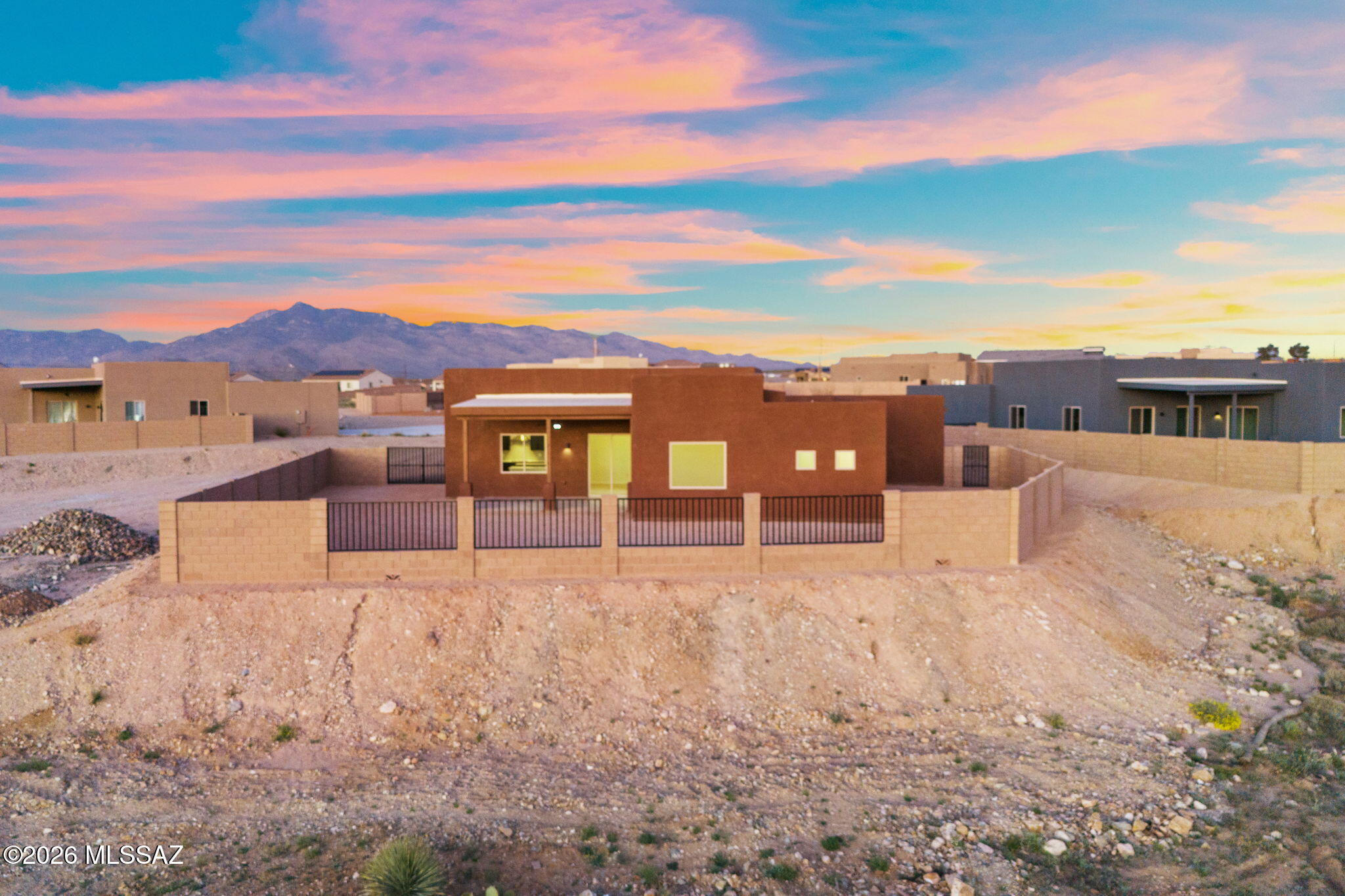 1132 North Range Rider Place Vail, AZ 85641 - Photo 39 of 51