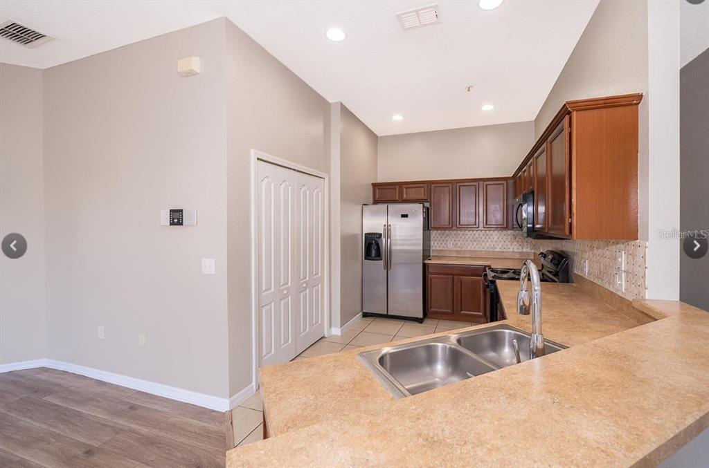 6474 South Goldenrod Road, Unit 37A Orlando, FL 32822 - Photo 10 of 23