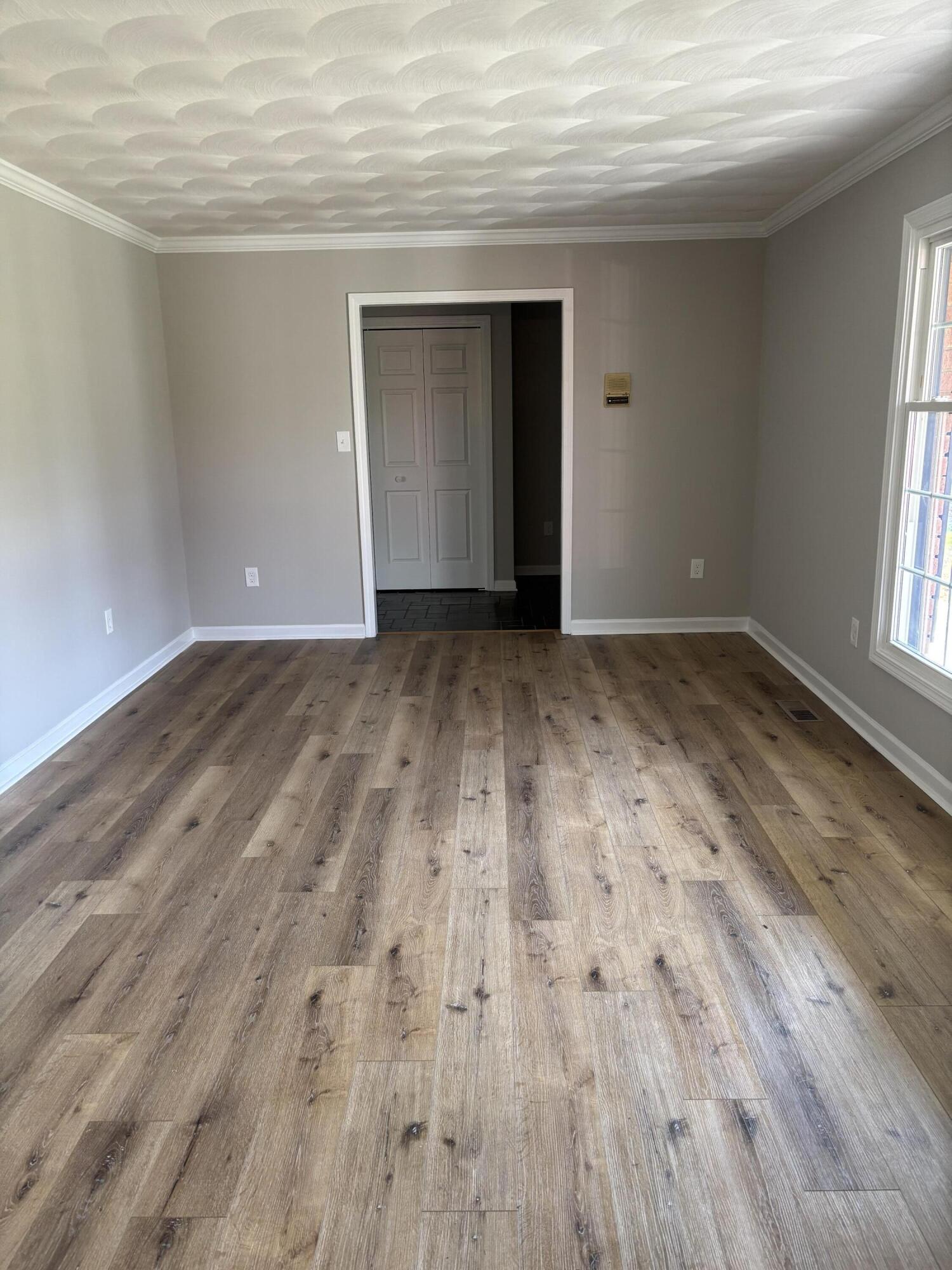 199 Jamestown Road Daleville, VA 24083 - Photo 3 of 17 199v