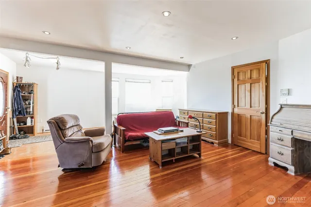 $599,999 | 253 Clark Street, Blaine, WA 98230