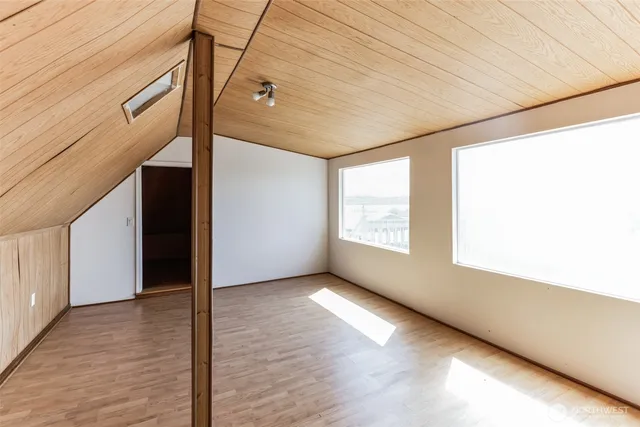 $599,999 | 253 Clark Street, Blaine, WA 98230