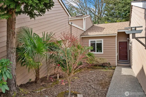 $425,000 | 25412 213th Place Southeast, Unit 21, Maple Valley, WA 98038