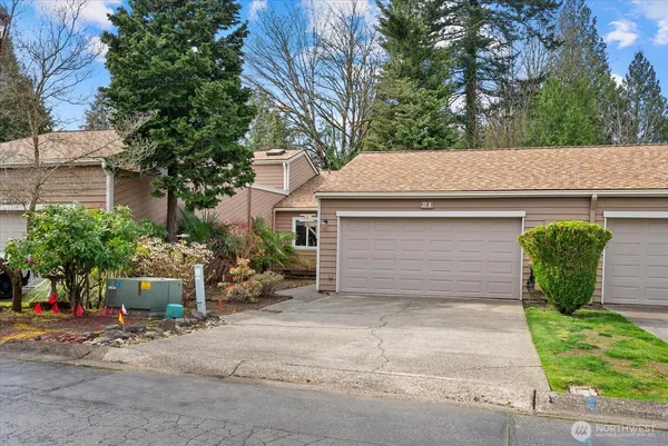 $425,000 | 25412 213th Place Southeast, Unit 21, Maple Valley, WA 98038