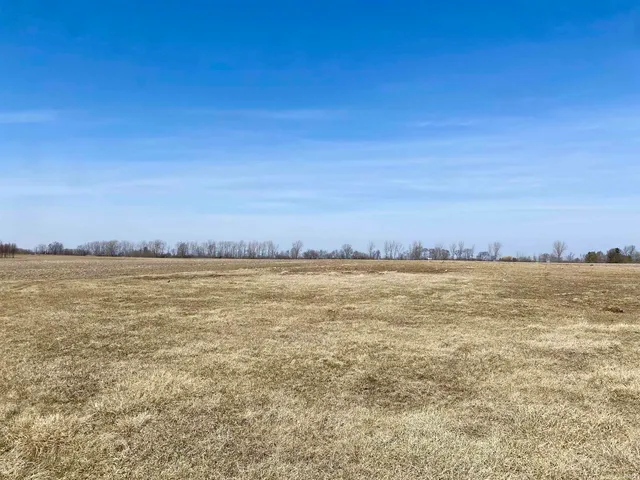 $100,000 | 200 North 200 West, Uniondale, IN 46791