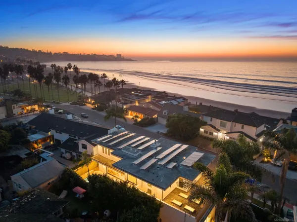 $1,184,000 | 8477 El Paseo Grande, Unit 4, La Jolla, CA 92037