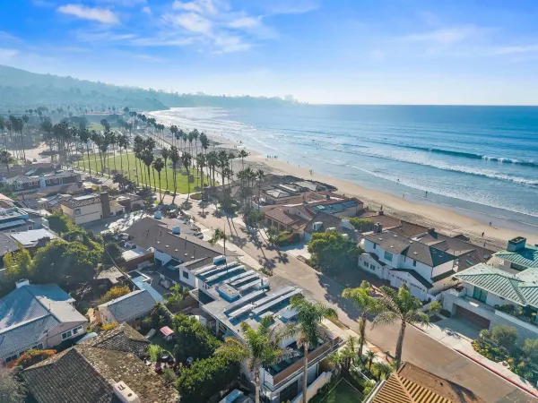$1,184,000 | 8477 El Paseo Grande, Unit 4, La Jolla, CA 92037