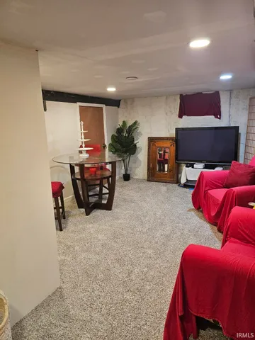 $165,000 | 109 East Battell Street, Mishawaka, IN 46545