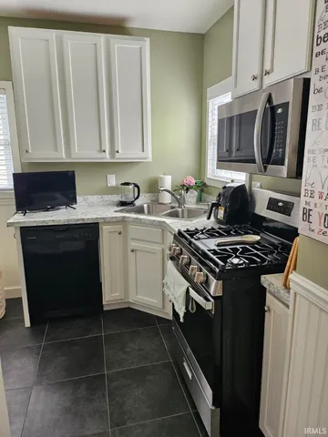 $165,000 | 109 East Battell Street, Mishawaka, IN 46545