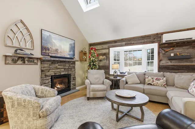 $529,000 | 72 Freedom Lane, Unit A, Laconia, NH 03246