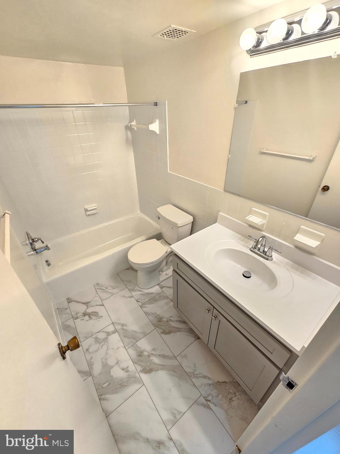 9900 Georgia Avenue, Unit 310 Silver Spring, MD 20902 - Photo 22 of 30 Bathroom