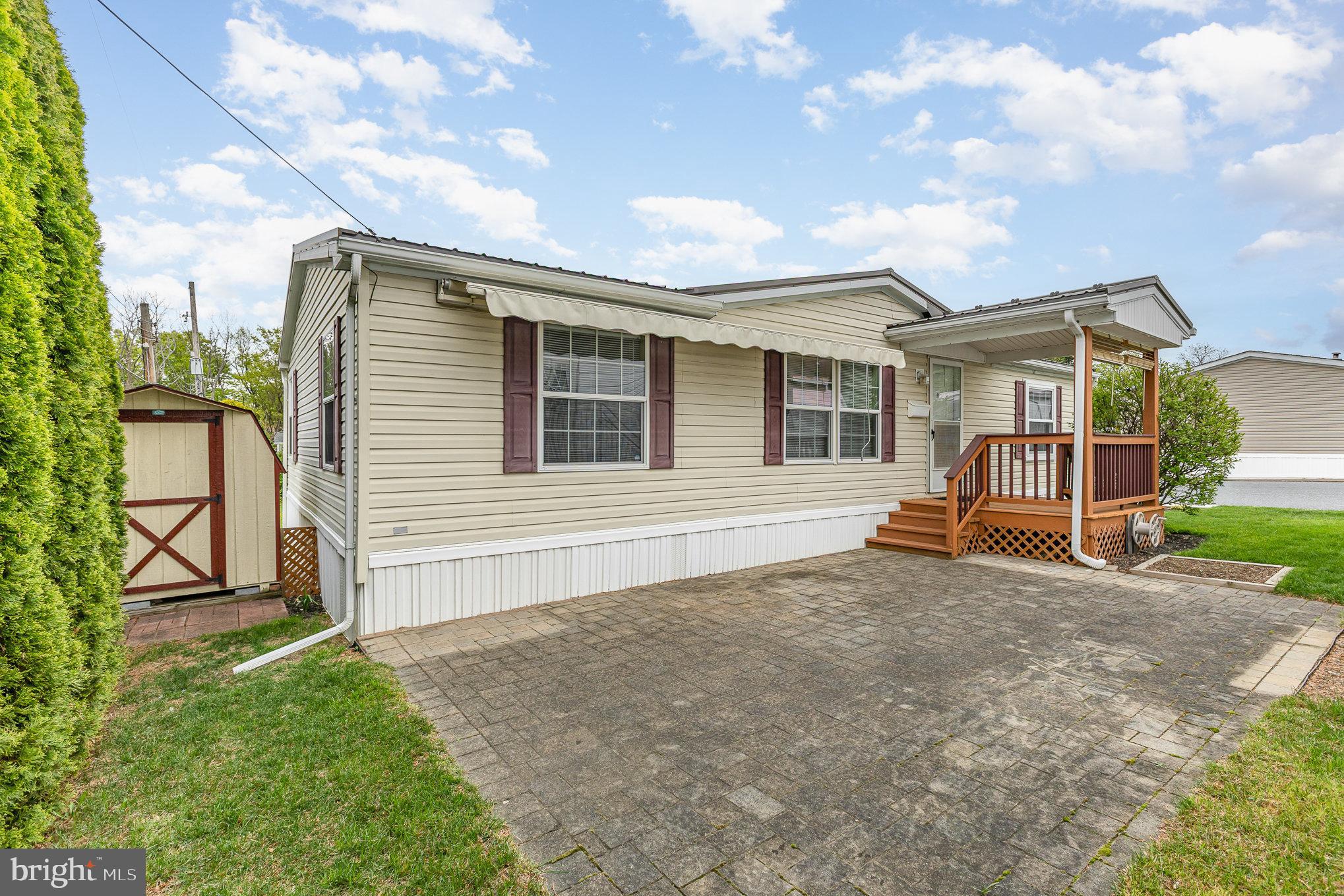 16 Arrow Road Harrisburg, PA 17109 - Photo 1 of 25 Gallery Image 1
