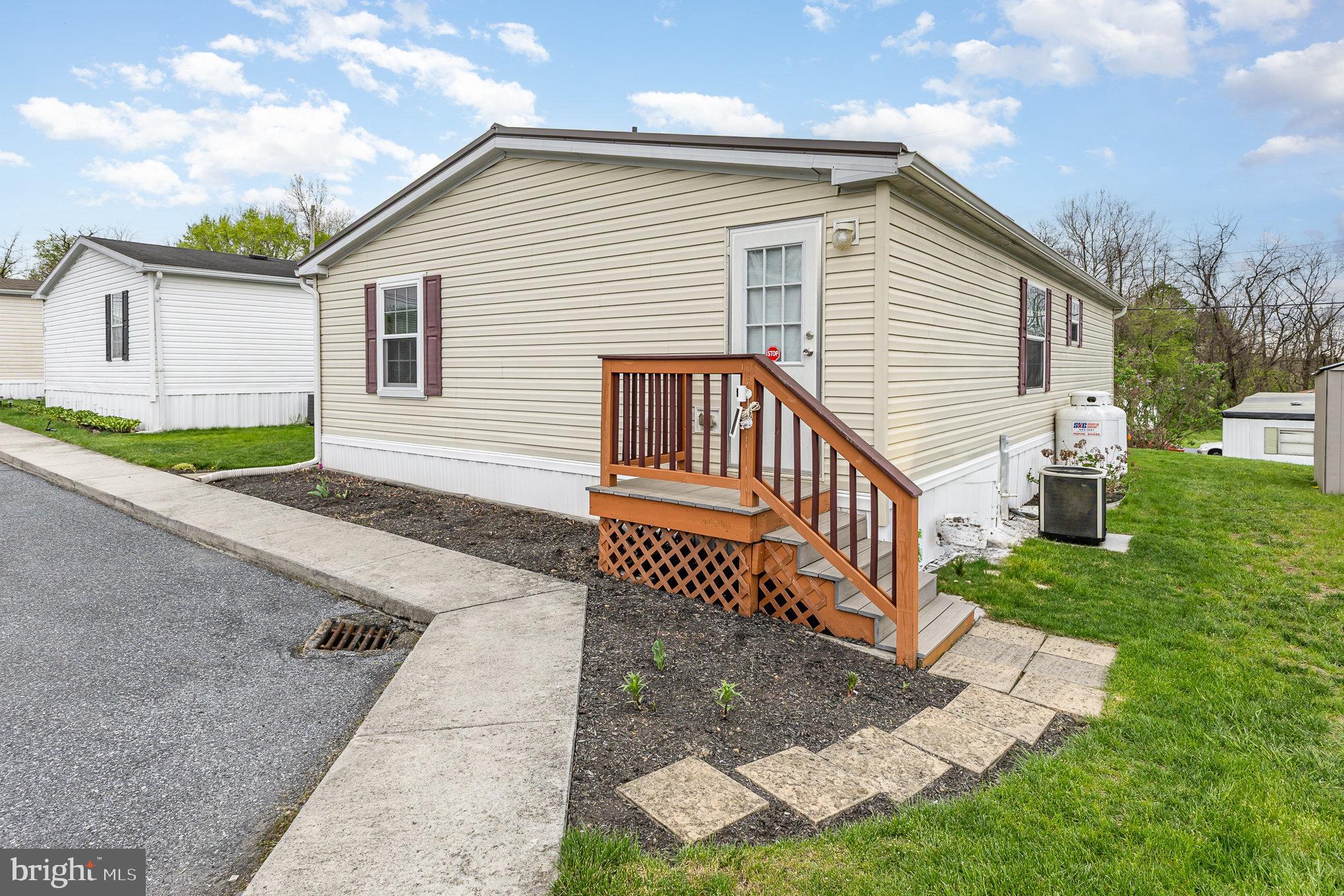 16 Arrow Road Harrisburg, PA 17109 - Photo 23 of 25 Gallery Image 23