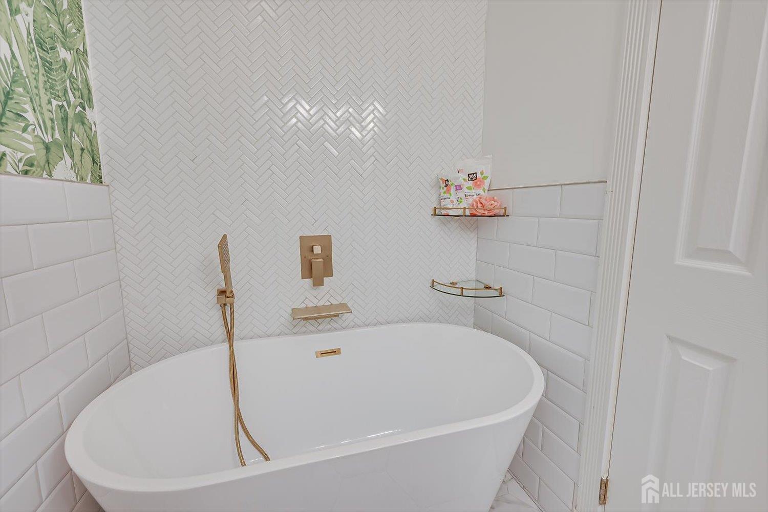 162 Coppertree Court Edison, NJ 08820 - Photo 21 of 35