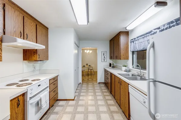 $290,000 | 3300 Carpenter Road Southeast, Unit 96, Lacey, WA 98503