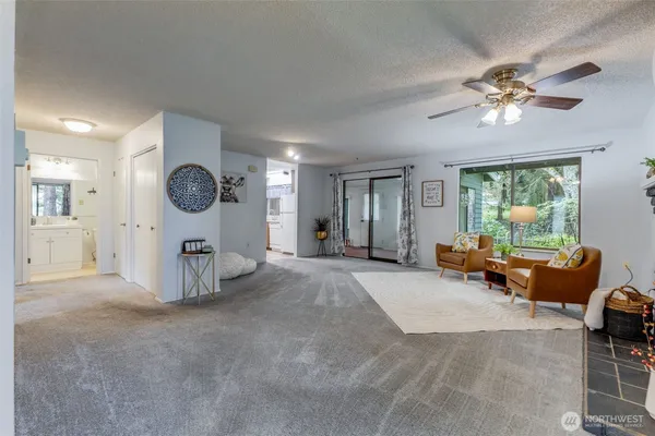 $290,000 | 3300 Carpenter Road Southeast, Unit 96, Lacey, WA 98503
