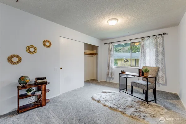 $290,000 | 3300 Carpenter Road Southeast, Unit 96, Lacey, WA 98503