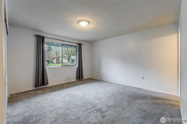 $290,000 | 3300 Carpenter Road Southeast, Unit 96, Lacey, WA 98503
