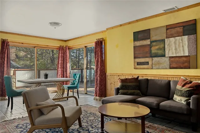 $881,000 | 971 Grass Valley Road, Lake Arrowhead, CA 92352