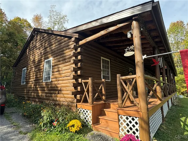 $299,000 | 2415 Higby Road, Frankfort, NY 13340