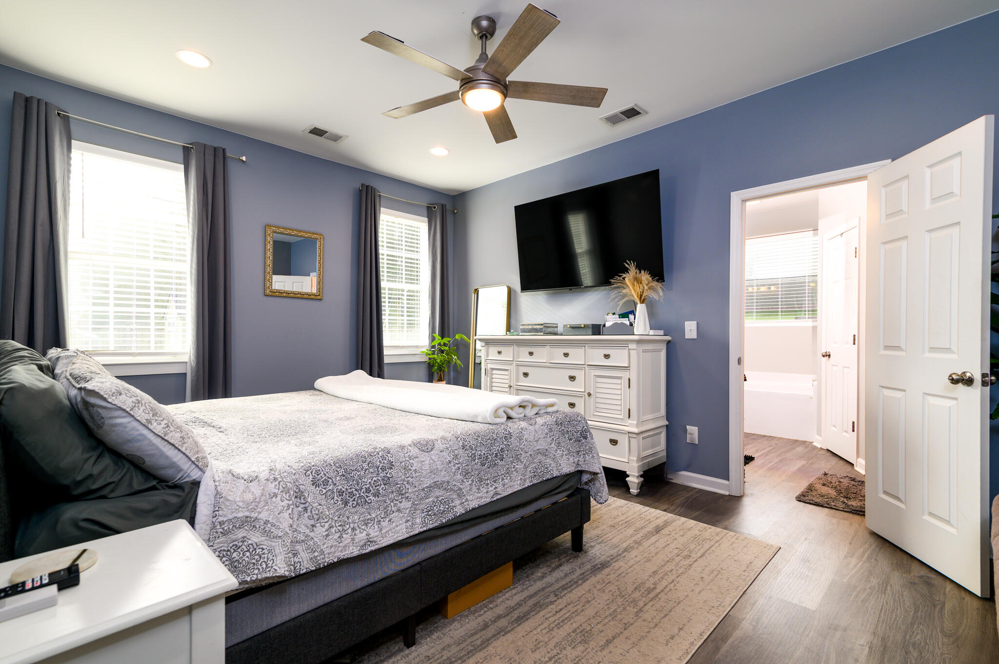 1050 Ben Road Charleston, SC 29412 - Photo 10 of 36 1050 Ben - 5 - CMG