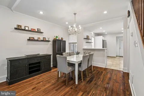 $725,000 | 2128 Carpenter Street, Philadelphia, PA 19146