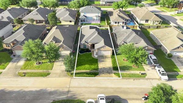 $2,300 | 16710 Jelly Park Stone Drive, Cypress, TX 77429