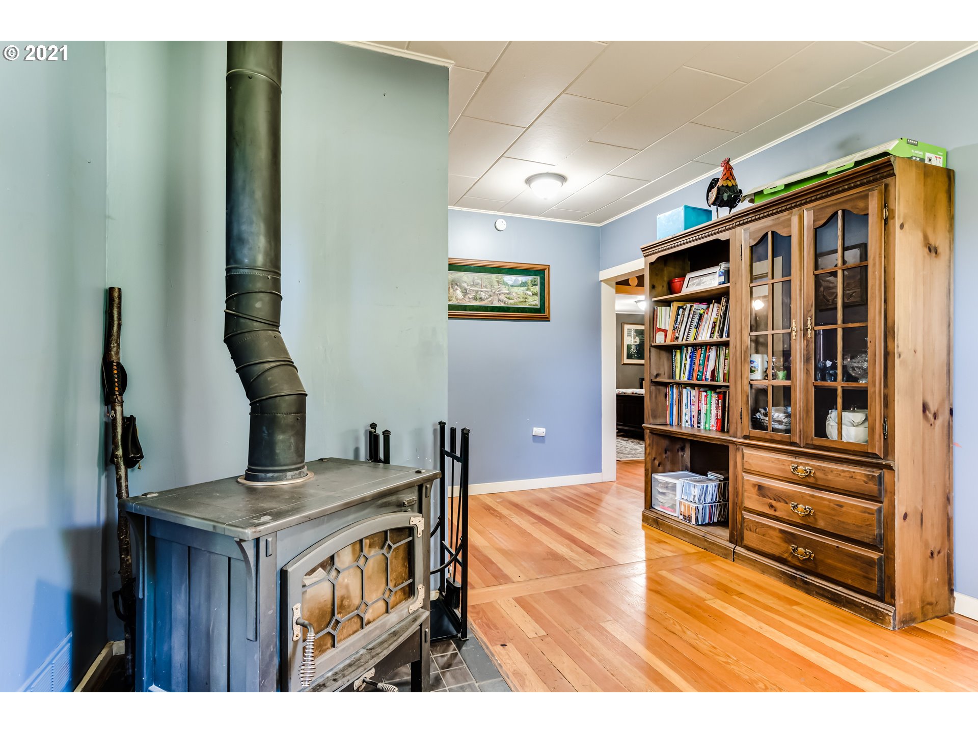 34370 Allen Road Cottage Grove, OR 97424 - Photo 11 of 32 Gallery Image 11