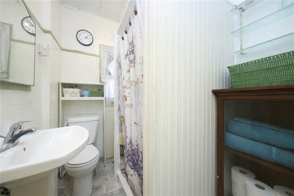 1425 Remsen Avenue Brooklyn, NY 11236 - Photo 12 of 25