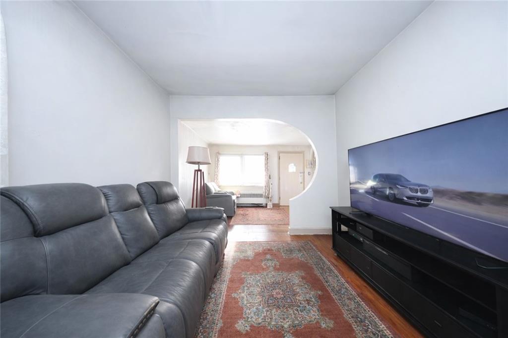 1425 Remsen Avenue Brooklyn, NY 11236 - Photo 4 of 25