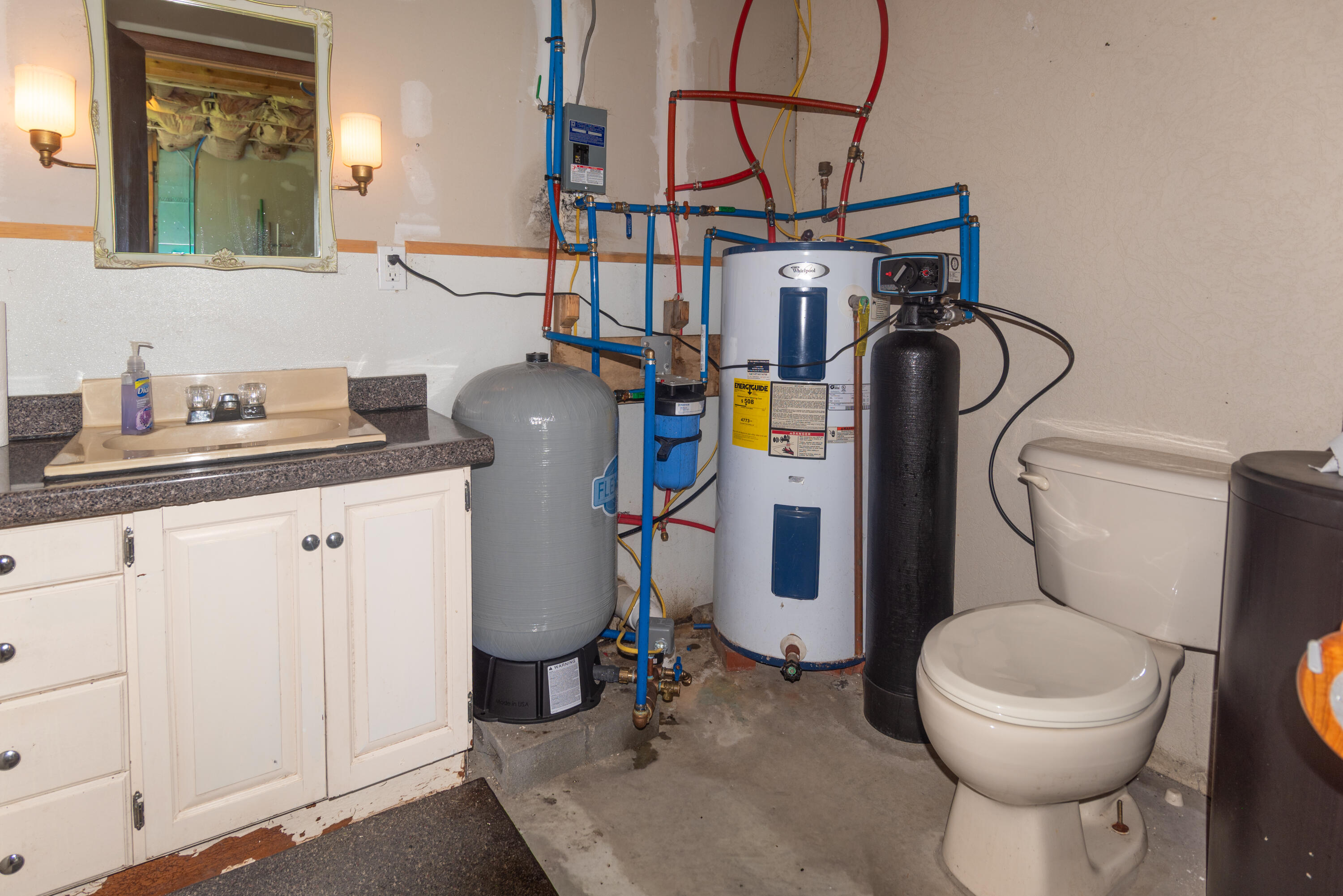 152 Island Road St. Agatha, ME 04772 - Photo 49 of 52 Garage half bath