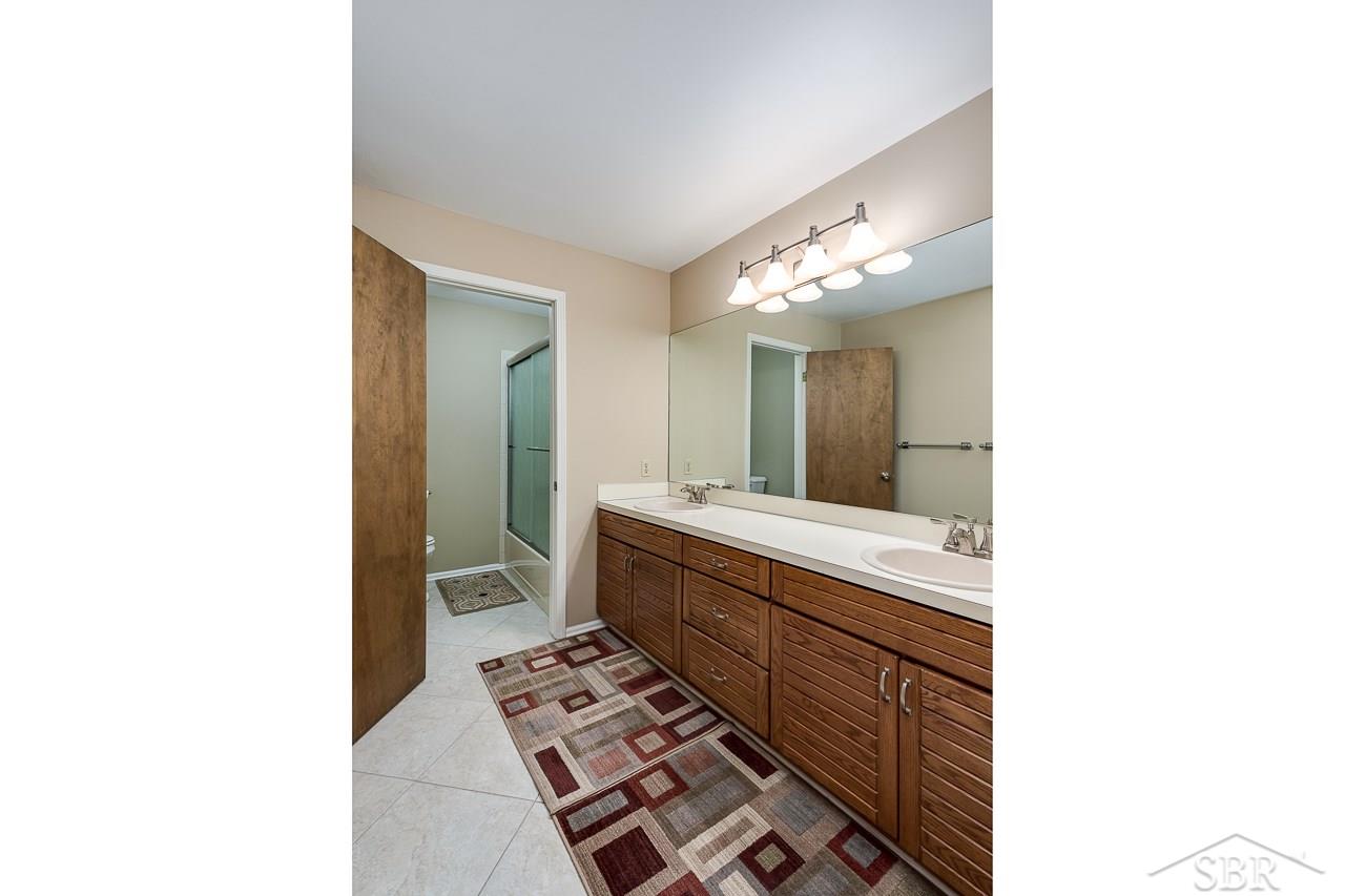 7526 East River Road Flushing, MI 48433 - Photo 32 of 41 31397172-31.JPG