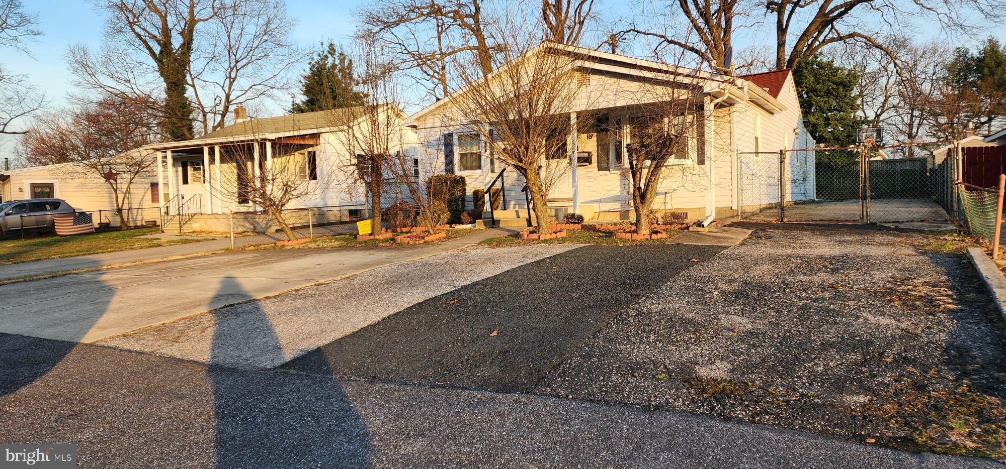 118 Compass Road Middle River, MD 21220 - Photo 2 of 37