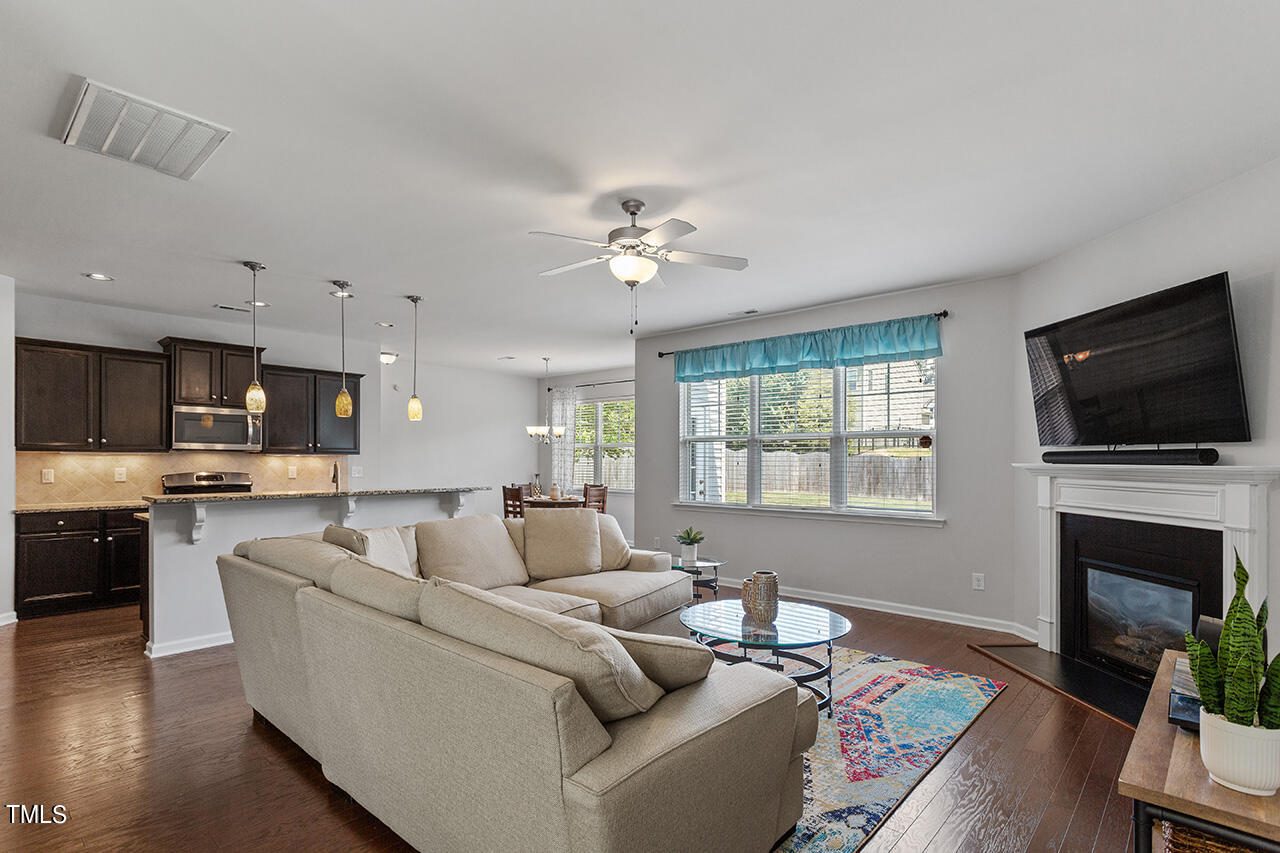 2325 Everstone Road_15