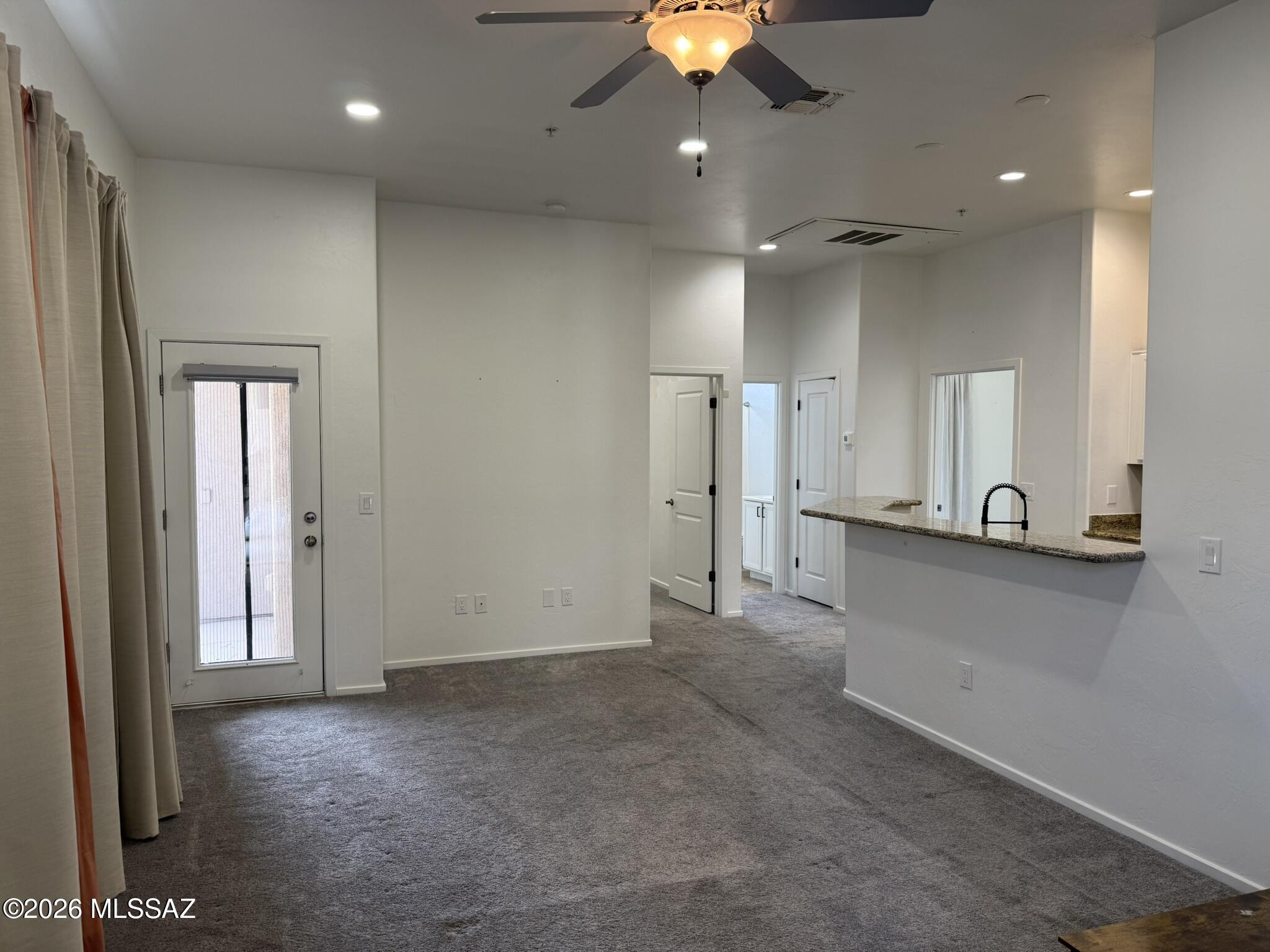 2028 East River Road, Unit 203 Tucson, AZ 85718 - Photo 3 of 36