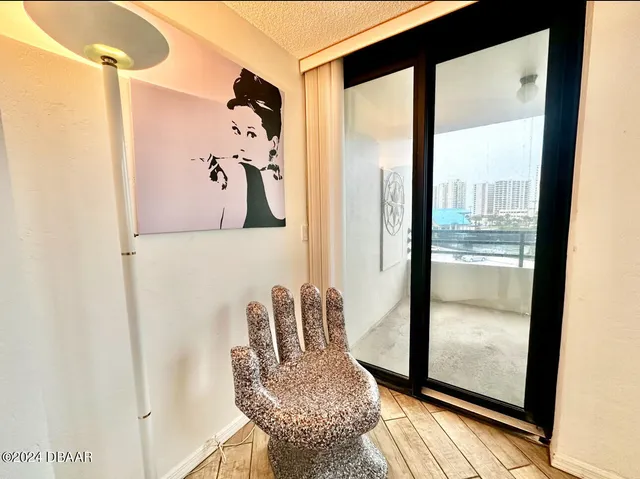 a picture of a glass door with a glass door