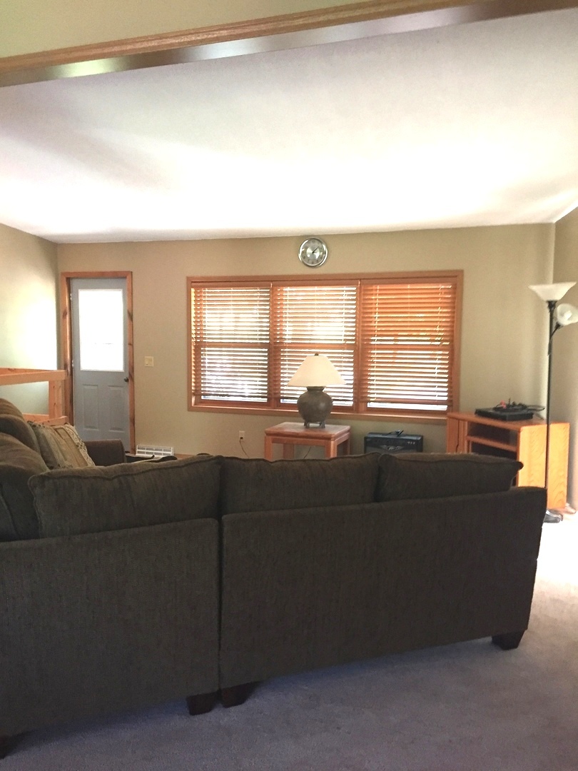1061 Brewster Road Amboy, IL 61310 - Photo 4 of 28