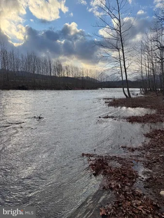 $300,000 | 261 Hicks Drive, Petersburg, WV 26847