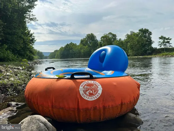 $300,000 | 261 Hicks Drive, Petersburg, WV 26847