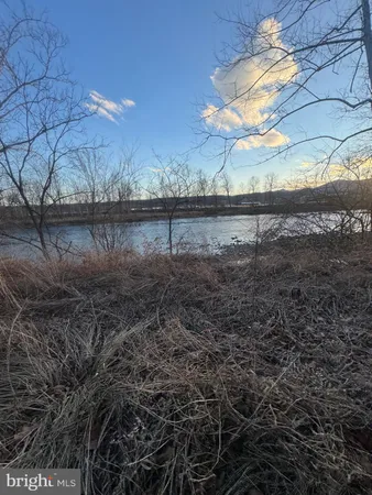 $300,000 | 261 Hicks Drive, Petersburg, WV 26847