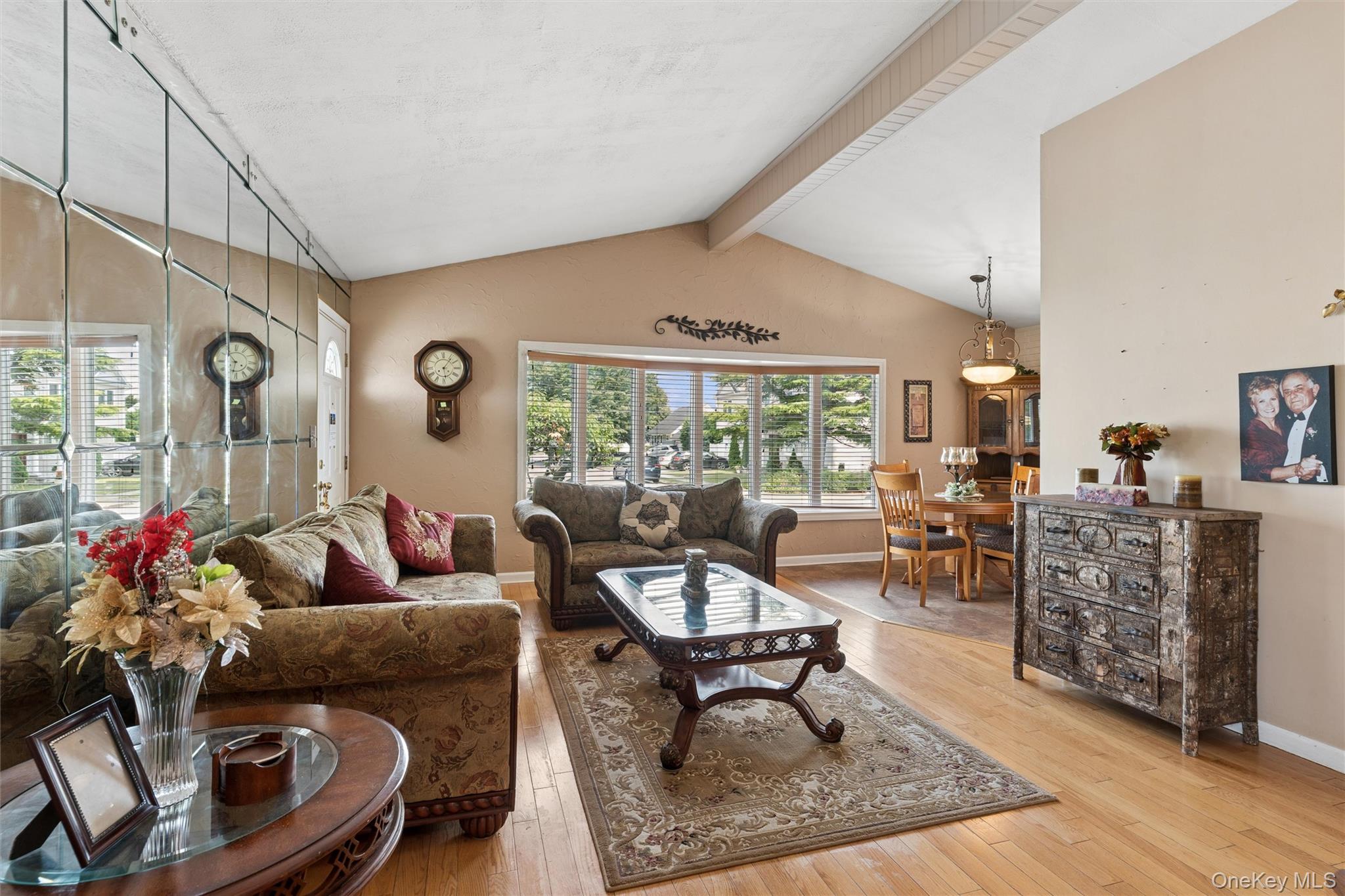 114 Miller Road Hicksville, NY 11801 - Photo 11 of 40