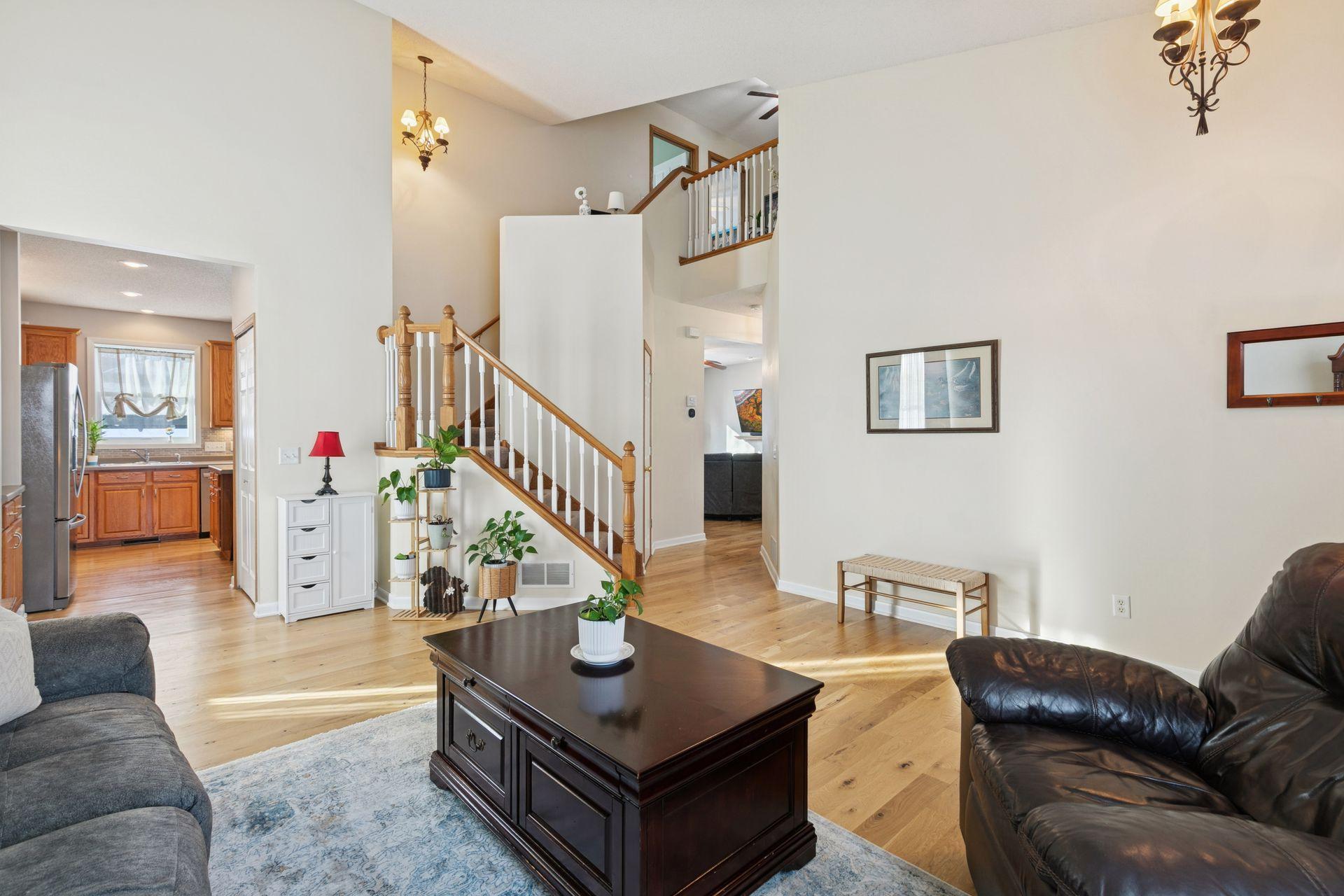 14280 Bayberry Trail Rosemount, MN 55068 - Photo 6 of 35