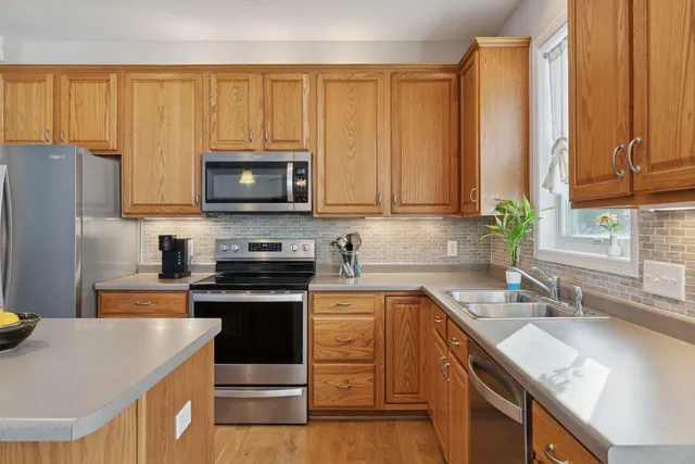 $549,900 | 14280 Bayberry Trail, Rosemount, MN 55068