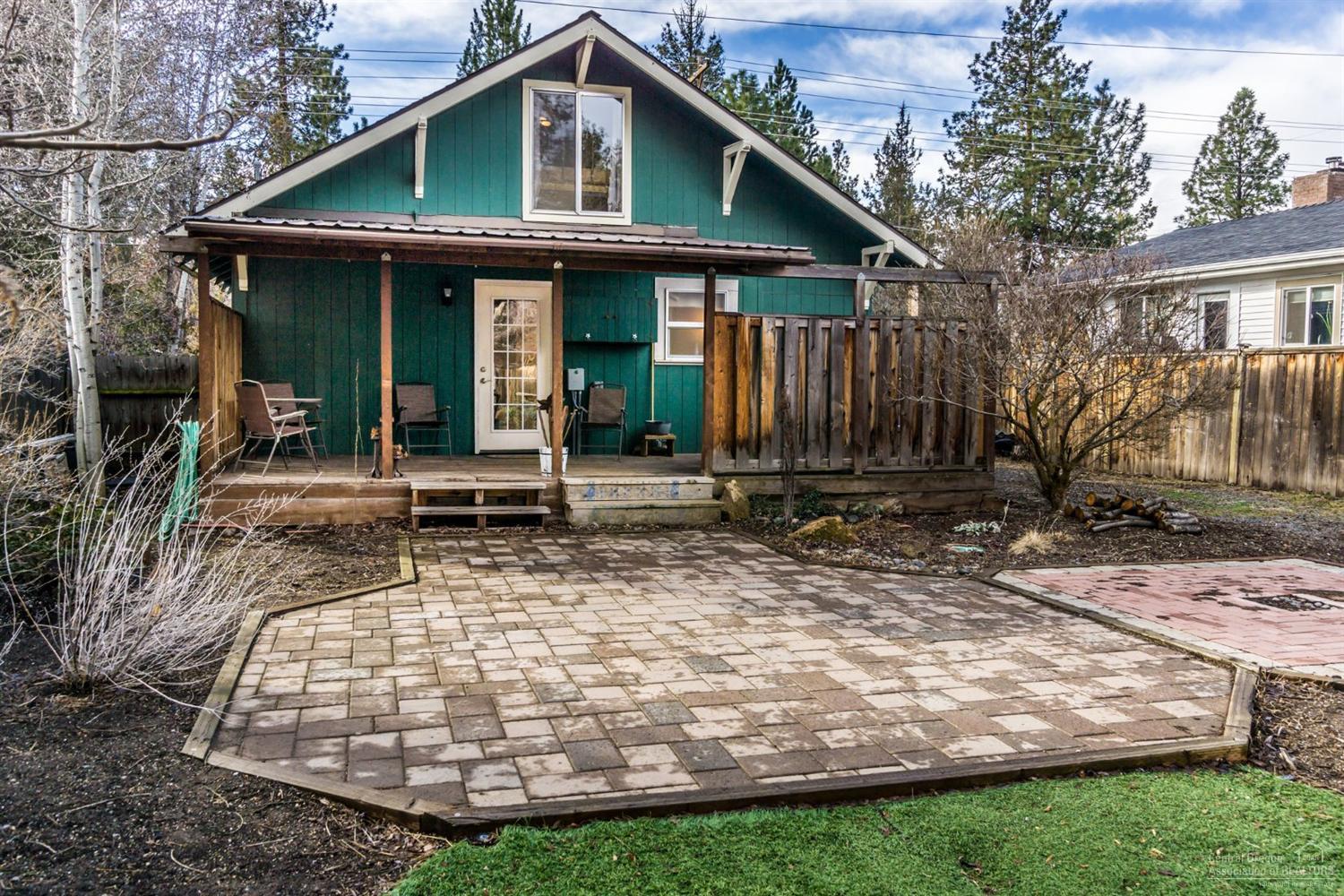 304 Southwest Cleveland Avenue Bend, OR 97702 - Photo 16 of 19 Additional Photo