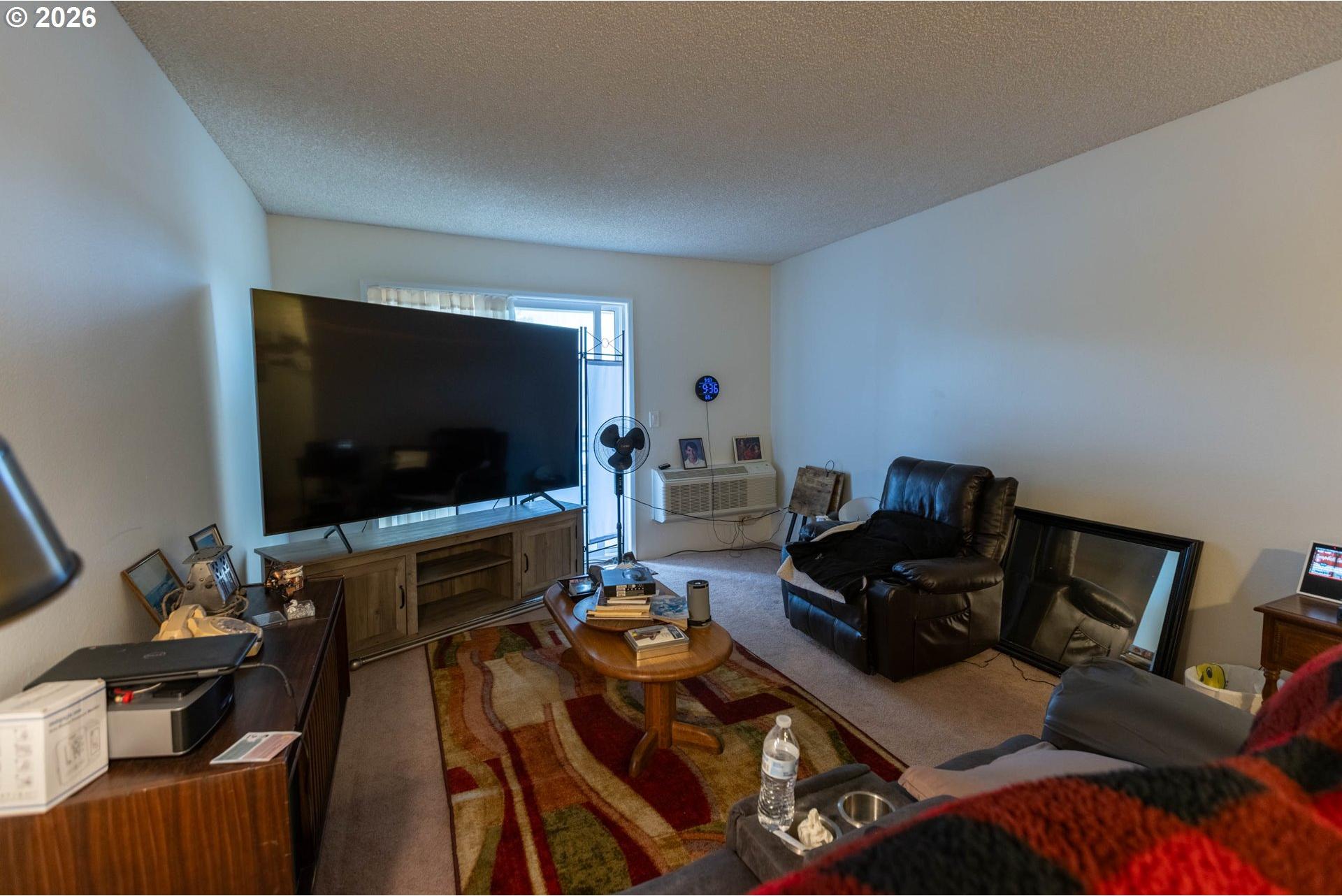 950 Evergreen Road Woodburn, OR 97071 - Photo 17 of 34 Gallery Image 17