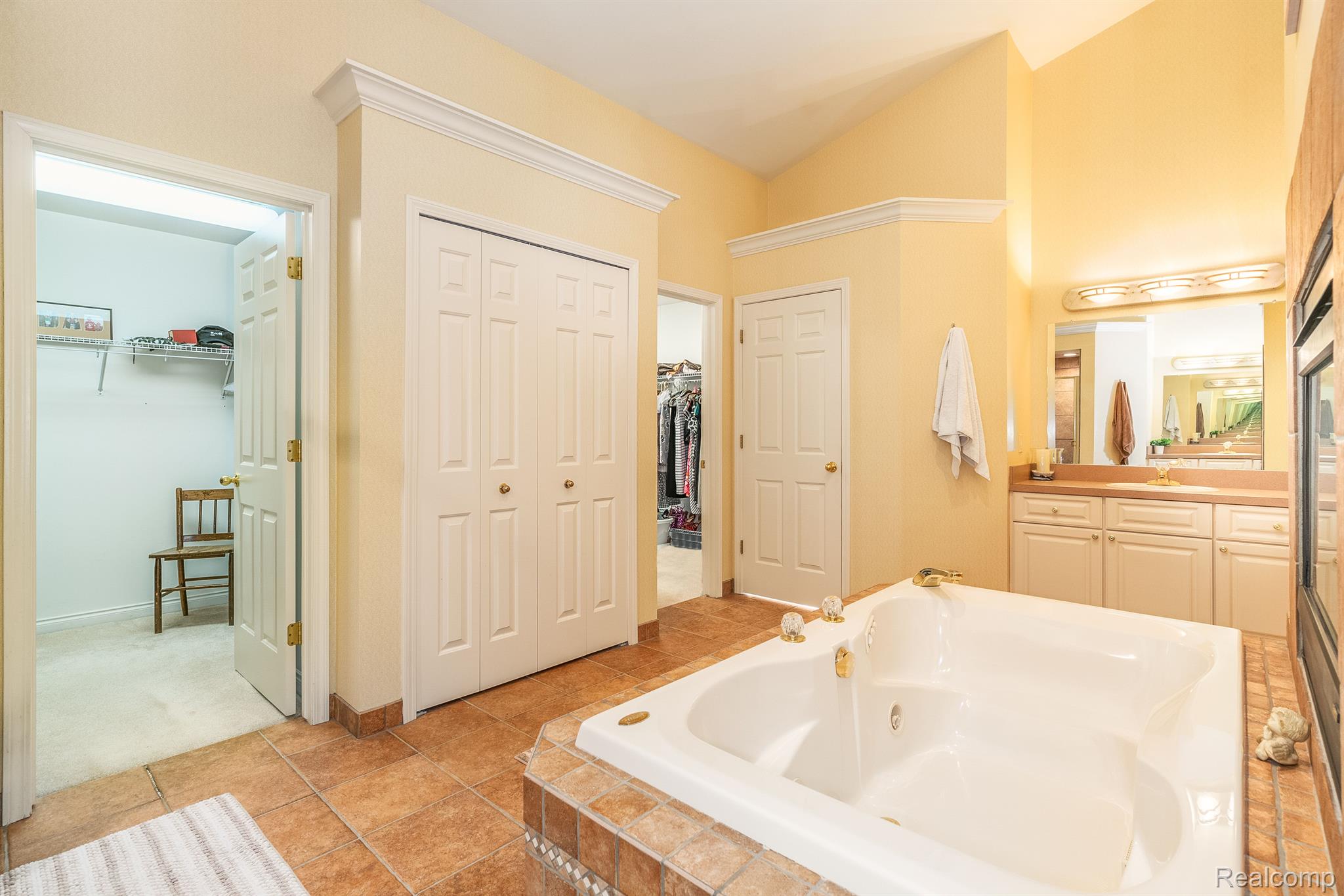 1257 Letica Drive Rochester, MI 48307 - Photo 34 of 59 Gallery Image 34