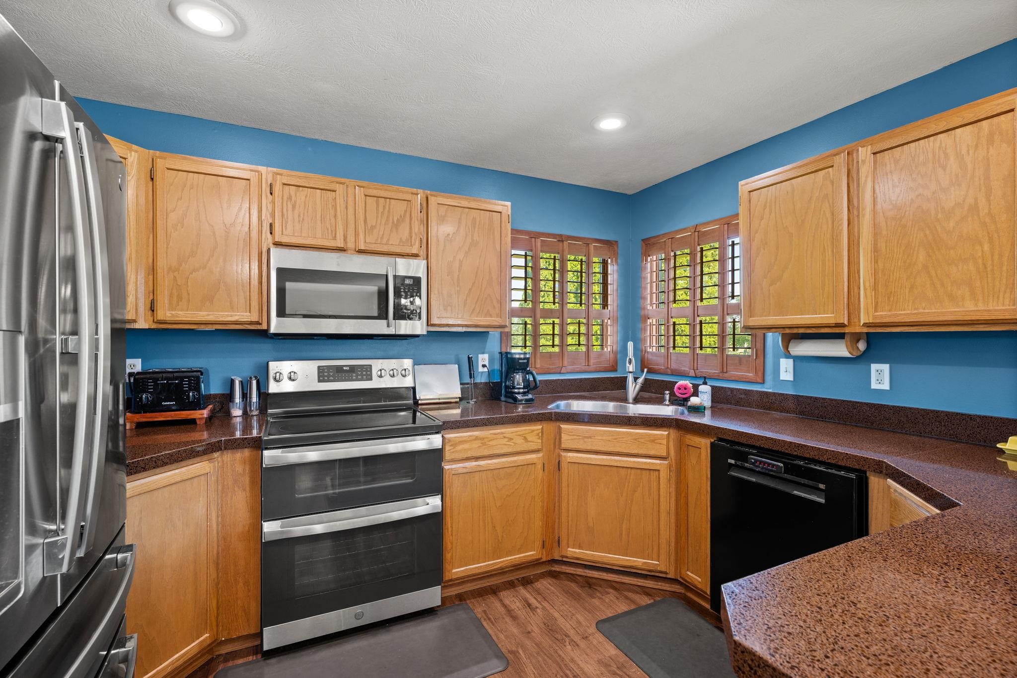 9712 West Masters Lane Cheney, WA 99004 - Photo 9 of 48