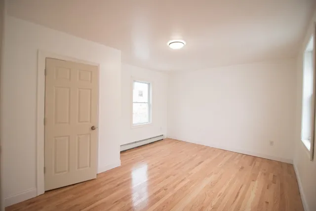 $3,300 | 54 Willow Street, Lowell, MA 01852