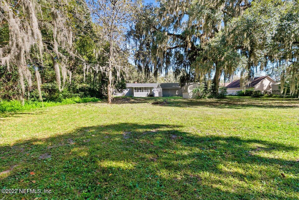 10544 Bessent Road North Jacksonville, FL 32218 - Photo 11 of 14 12-Backyard